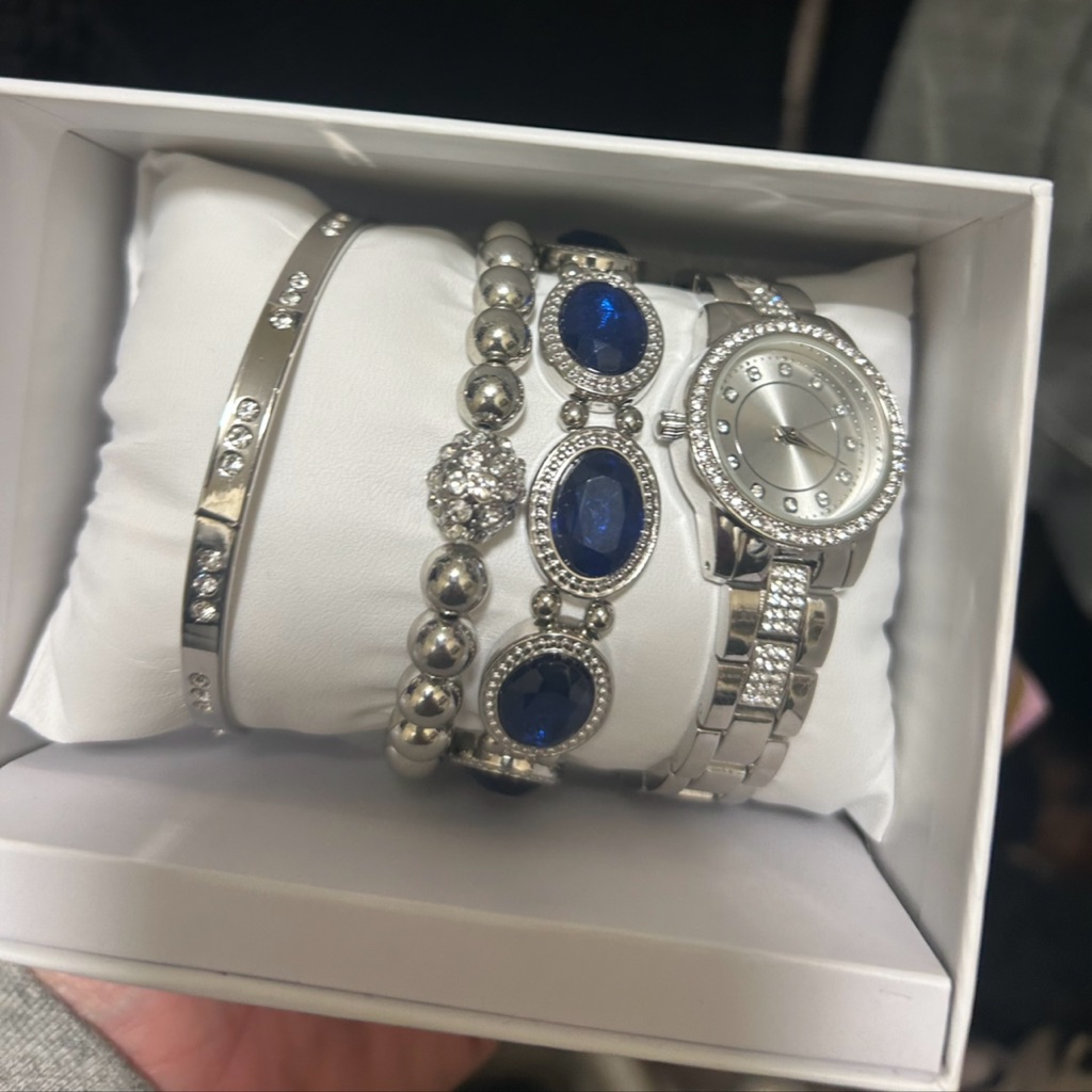 Watch And Bracelet Set 24$